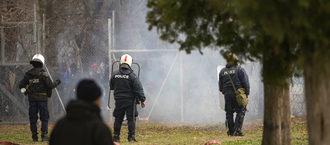 Χημικά και δακρυγόνα από τους Τούρκους κατά των Ελλήνων στρατιωτών στις Καστανιές